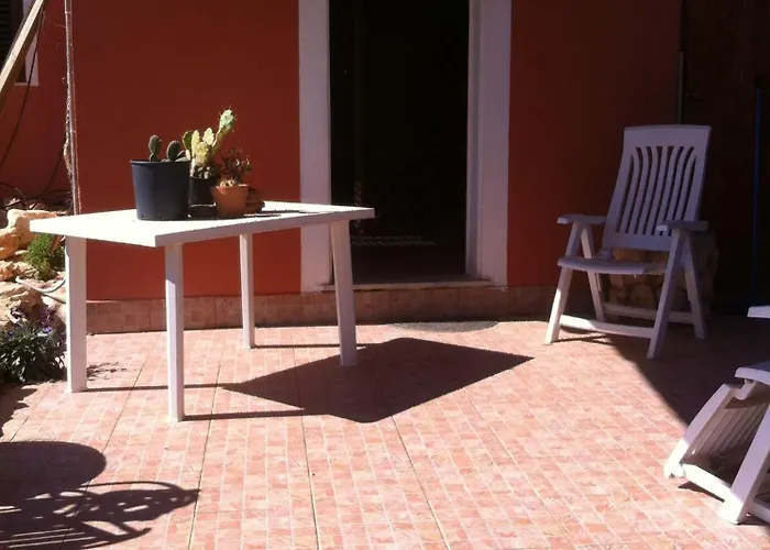 Lumace Lejlighed Lampedusa